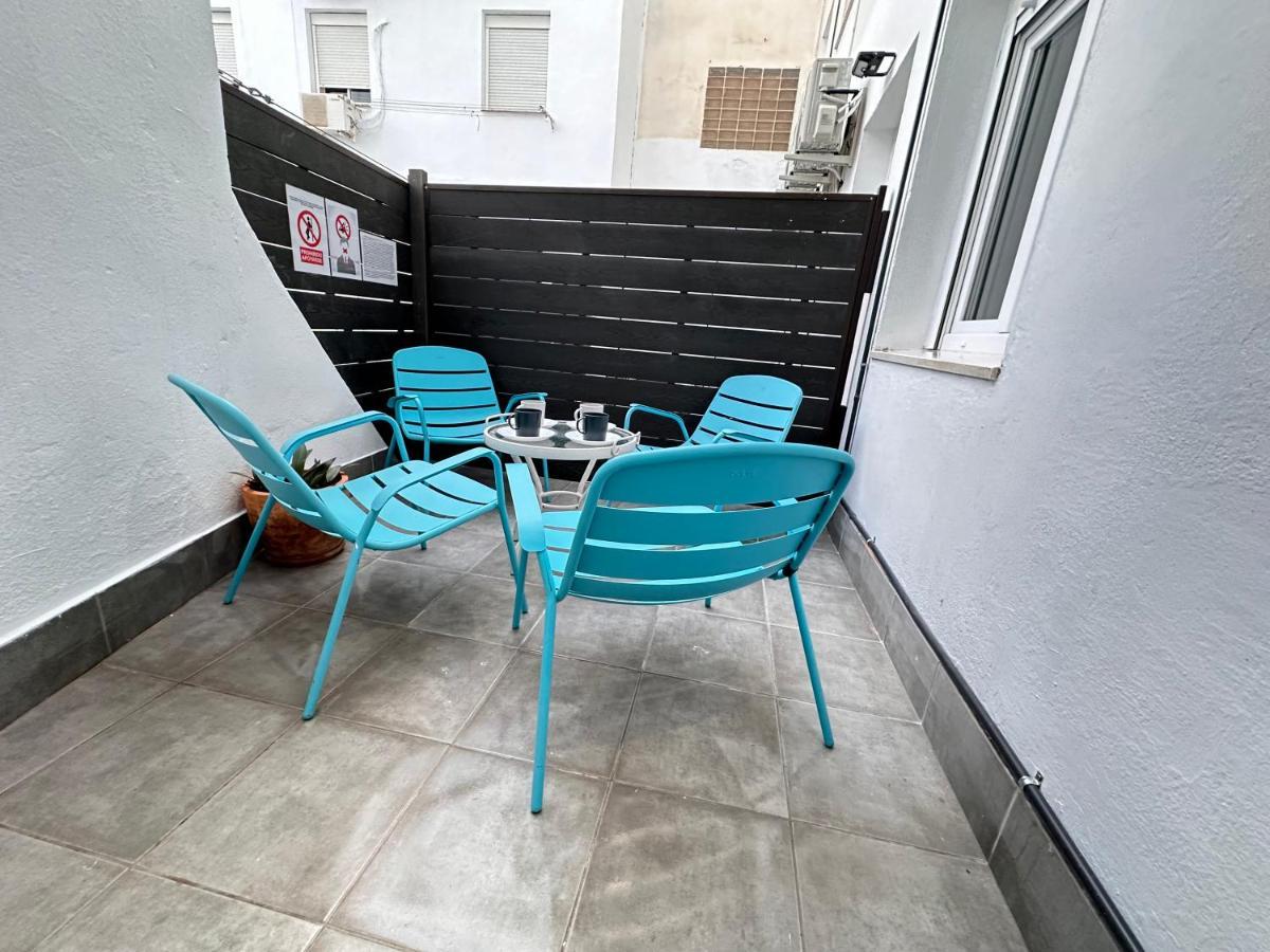 Ferienwohnung Nuestro Rincon Del Centro Historico Especial Grupos Terraza Parking Gratis 02 Málaga Exterior foto