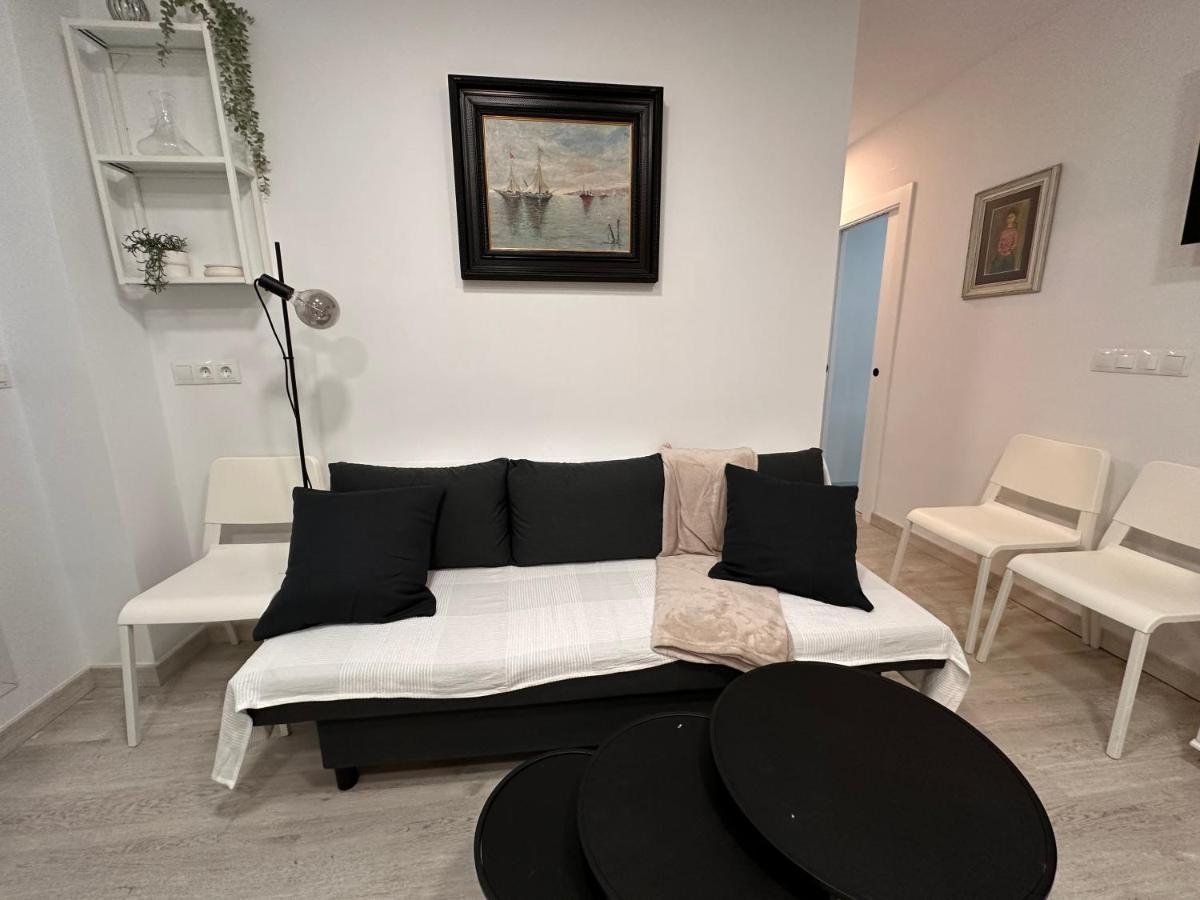 Ferienwohnung Nuestro Rincon Del Centro Historico Especial Grupos Terraza Parking Gratis 02 Málaga Exterior foto