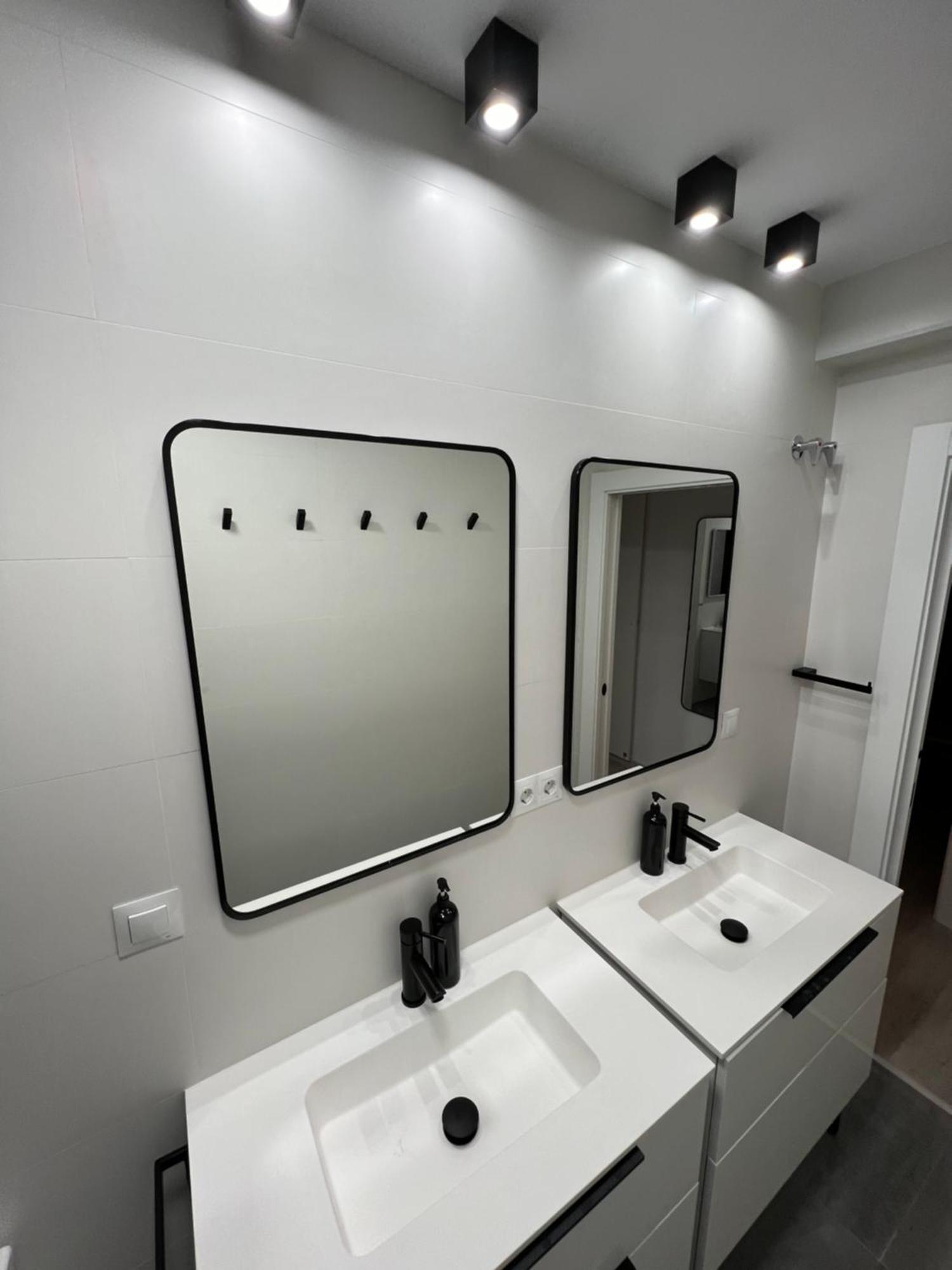 Ferienwohnung Nuestro Rincon Del Centro Historico Especial Grupos Terraza Parking Gratis 02 Málaga Exterior foto